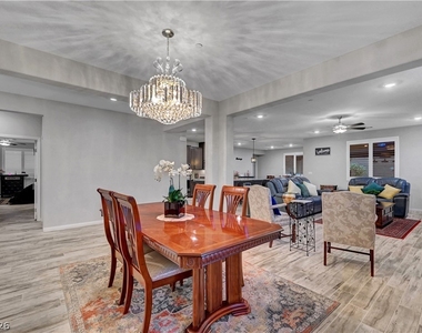 6391 Montrose Park Court - Photo Thumbnail 12