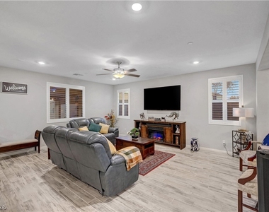 6391 Montrose Park Court - Photo Thumbnail 14