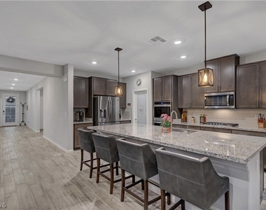 6391 Montrose Park Court - Photo Thumbnail 22