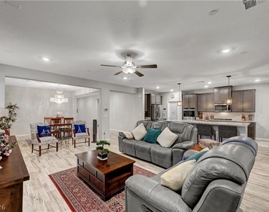 6391 Montrose Park Court - Photo Thumbnail 17