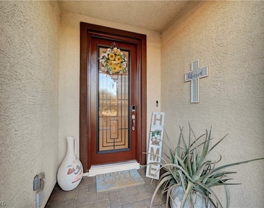6391 Montrose Park Court - Photo Thumbnail 8