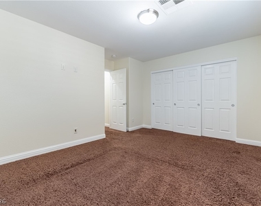 5800 Collier Falls Avenue - Photo Thumbnail 16