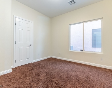 5800 Collier Falls Avenue - Photo Thumbnail 20