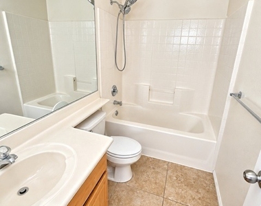 9543 Camelback Peak Court - Photo Thumbnail 10