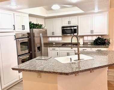 9040 Dove River Road - Photo Thumbnail 3