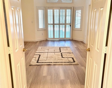 9040 Dove River Road - Photo Thumbnail 9