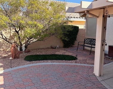 9040 Dove River Road - Photo Thumbnail 20