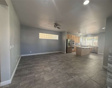 9329 Eagle Ridge Drive - Photo Thumbnail 12