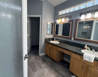 9329 Eagle Ridge Drive - Photo Thumbnail 34