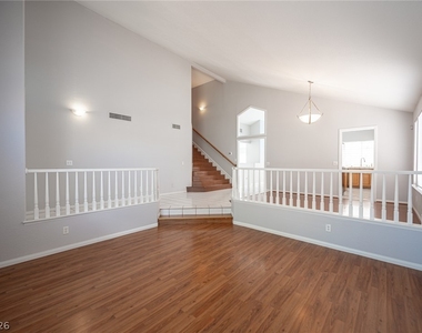2005 Cedar Hills Street - Photo Thumbnail 13