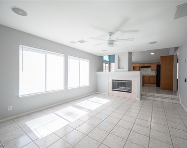 2005 Cedar Hills Street - Photo Thumbnail 27