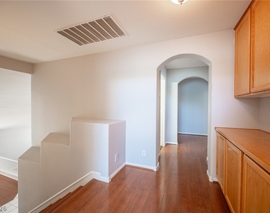 2005 Cedar Hills Street - Photo Thumbnail 35