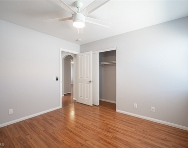 2005 Cedar Hills Street - Photo Thumbnail 38