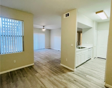 8000 Badura Avenue - Photo Thumbnail 8