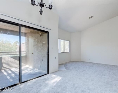 5020 S Rainbow Boulevard - Photo Thumbnail 12