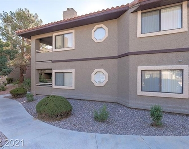 5020 S Rainbow Boulevard - Photo Thumbnail 1
