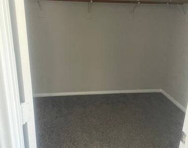 174 Rose Lake Street - Photo Thumbnail 18