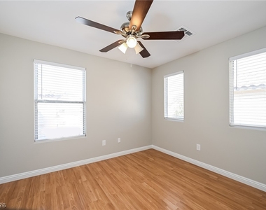 7270 Morrison Street - Photo Thumbnail 9