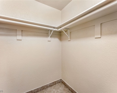 2606 S Durango Drive - Photo Thumbnail 19