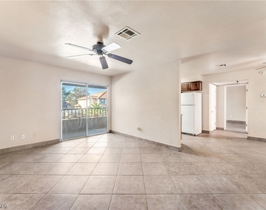 2606 S Durango Drive - Photo Thumbnail 6
