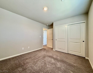 7606 Red Plumeria Avenue - Photo Thumbnail 10