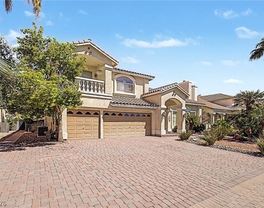 3924 Royal Scots Avenue - Photo Thumbnail 2
