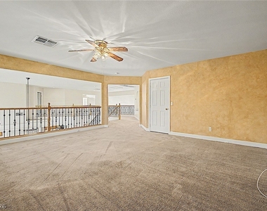 3924 Royal Scots Avenue - Photo Thumbnail 46