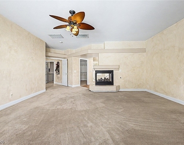 3924 Royal Scots Avenue - Photo Thumbnail 25