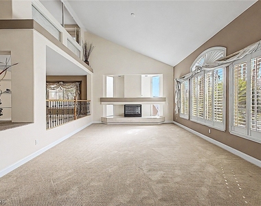 3924 Royal Scots Avenue - Photo Thumbnail 7