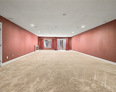 3924 Royal Scots Avenue - Photo Thumbnail 53
