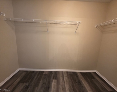 748 Maccabe Avenue - Photo Thumbnail 16