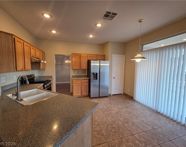 748 Maccabe Avenue - Photo Thumbnail 9