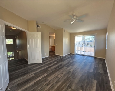 748 Maccabe Avenue - Photo Thumbnail 12