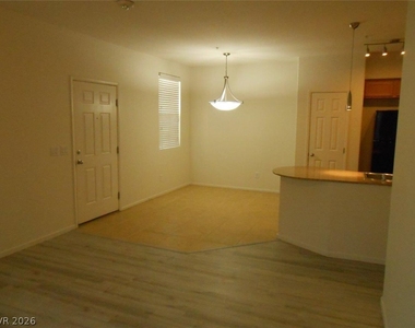 50 Aura De Blanco Street - Photo Thumbnail 4