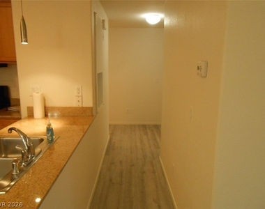 50 Aura De Blanco Street - Photo Thumbnail 9