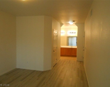 50 Aura De Blanco Street - Photo Thumbnail 13