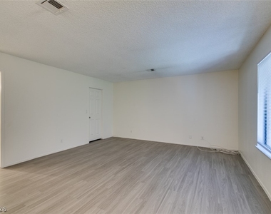 2127 Pine Breeze Lane - Photo Thumbnail 34