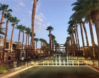 9050 W Warm Springs Road - Photo Thumbnail 8
