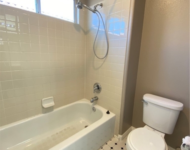9766 Gentle Spirit Drive - Photo Thumbnail 28