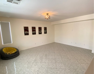 9766 Gentle Spirit Drive - Photo Thumbnail 9