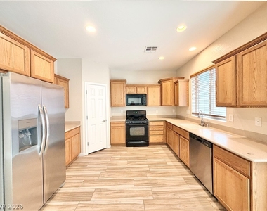 11908 Orense Drive - Photo Thumbnail 12