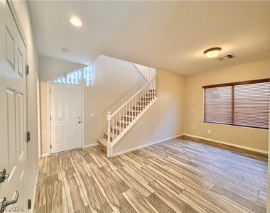 11908 Orense Drive - Photo Thumbnail 6