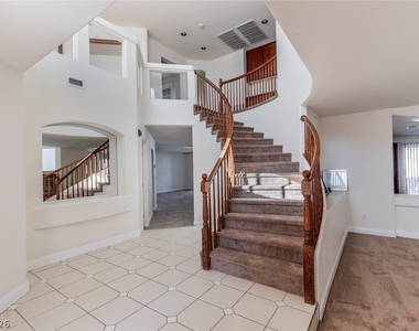 8232 Deer Springs Way - Photo Thumbnail 1