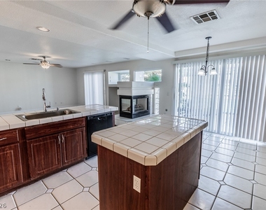 8232 Deer Springs Way - Photo Thumbnail 8