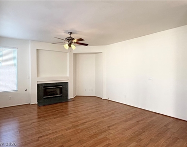 705 Lexington Cross Drive - Photo Thumbnail 10