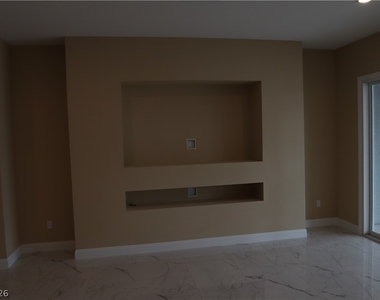 197 E Shelbourne Avenue - Photo Thumbnail 42