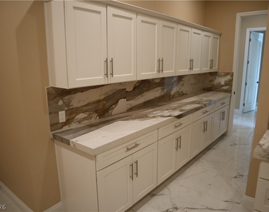 197 E Shelbourne Avenue - Photo Thumbnail 32