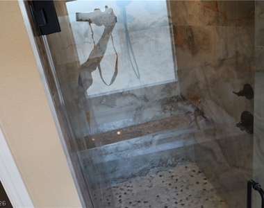 197 E Shelbourne Avenue - Photo Thumbnail 45