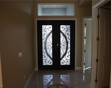 197 E Shelbourne Avenue - Photo Thumbnail 29