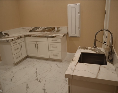197 E Shelbourne Avenue - Photo Thumbnail 31
